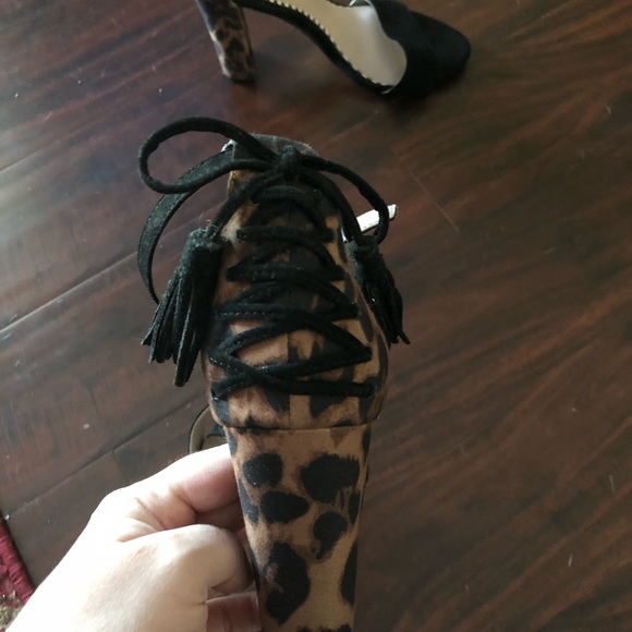 Betsey Johnson Open Toe Heel - Picture 3 of 3